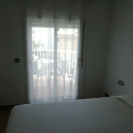 Apartament Migdia * L' Escala
